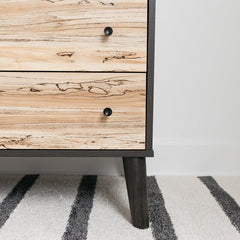 6 Drawer Double Dresser Perfect Marriage of Simple and Contemporary Style, The Dresser is a Charming Addition to your Home